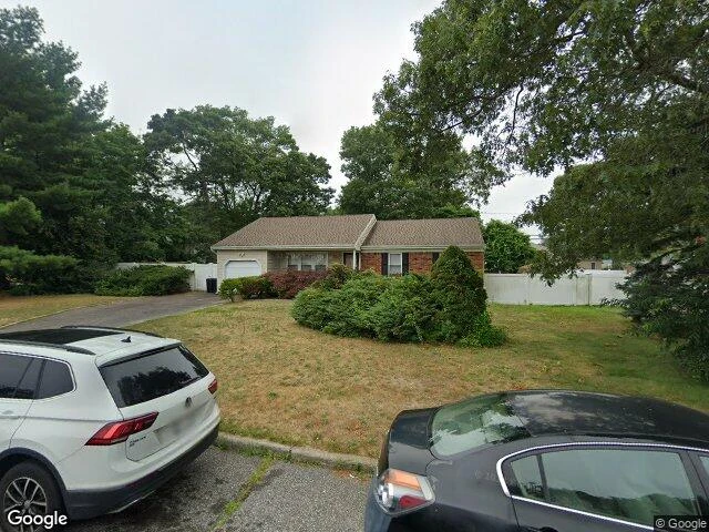 House image located at Farmingville, NY 11738