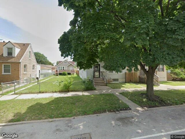 House image located at Chicago, IL 60628