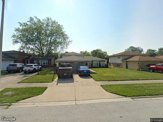 House image located at South Holland, IL 60473