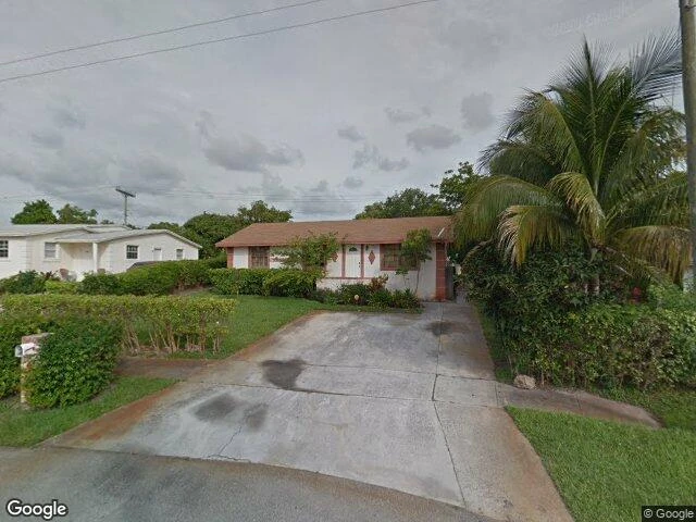 House image located at Boynton Beach, FL 33435