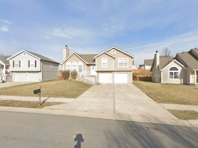 House image located at Kansas City, MO 64158