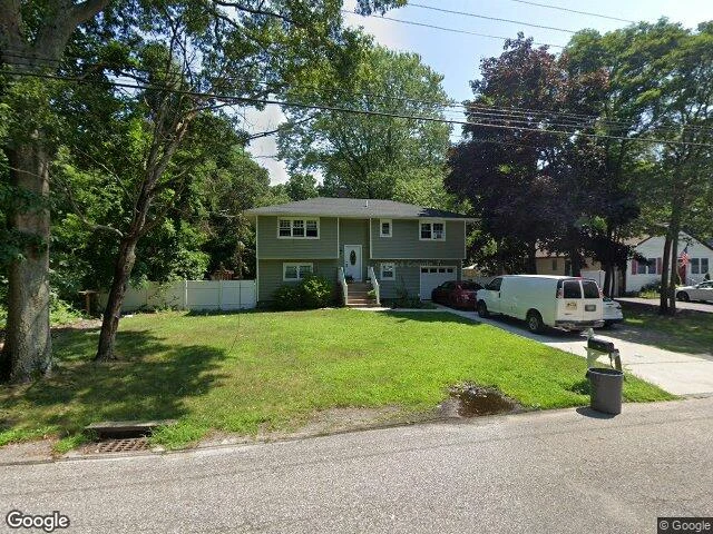 House image located at Mastic Beach, NY 11951