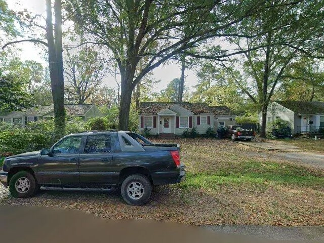 House image located at Jackson, MS 39206