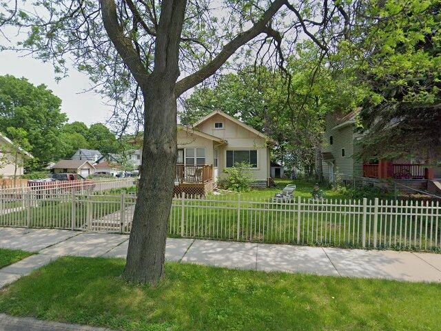 House image located at Minneapolis, MN 55411