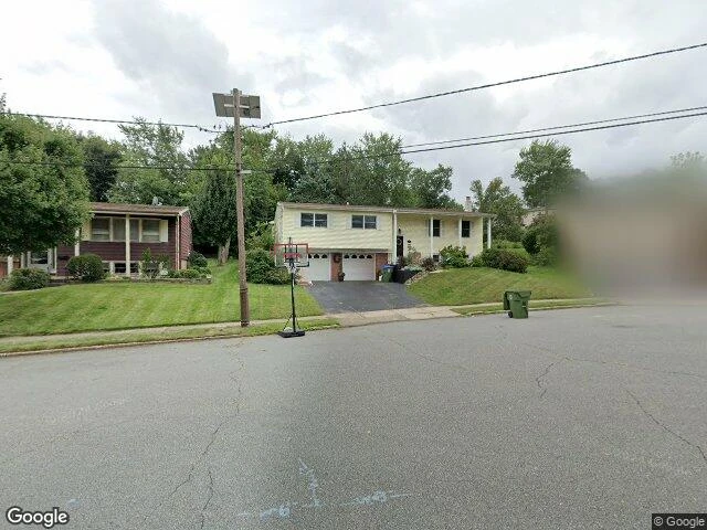 House image located at Edison, NJ 08837