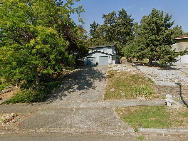 House image located at Louisville, KY 40212