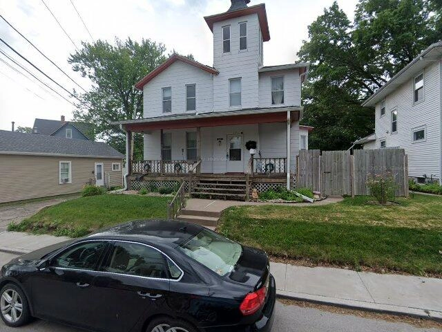 House image located at Davenport, IA 52803
