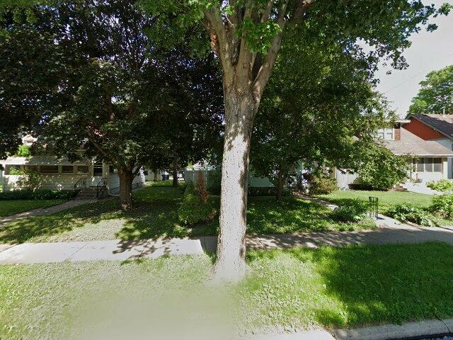 House image located at Minneapolis, MN 55406