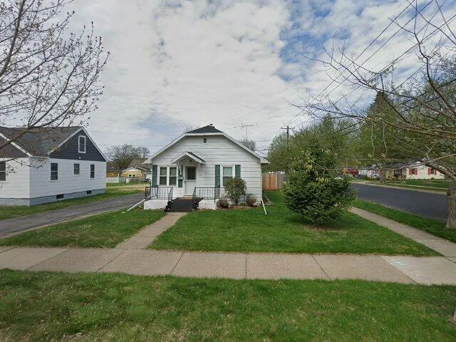 House image located at Wausau, WI 54401