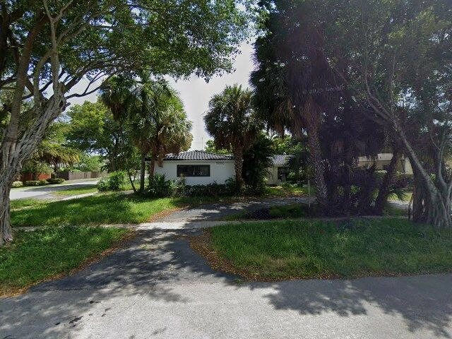 House image located at Hollywood, FL 33021