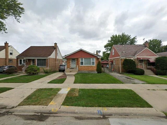 House image located at Chicago, IL 60652