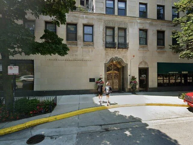 House image located at Chicago, IL 60614