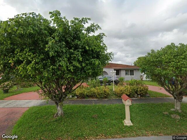 House image located at Miami, FL 33174
