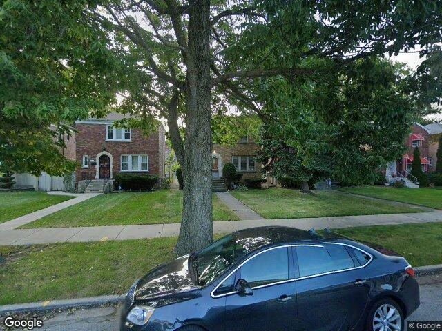 House image located at Chicago, IL 60652