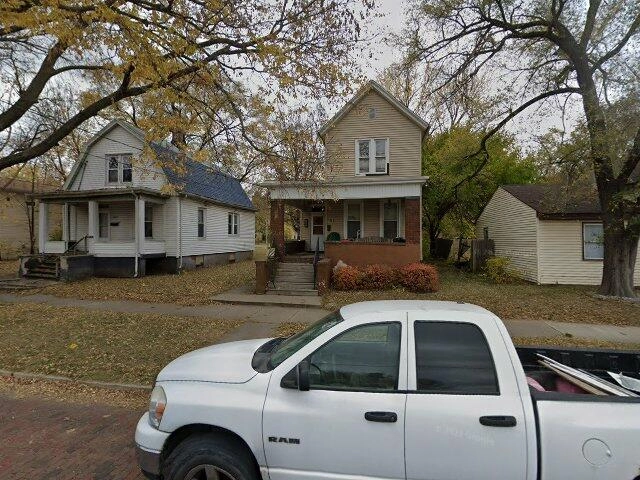 House image located at Peoria, IL 61605