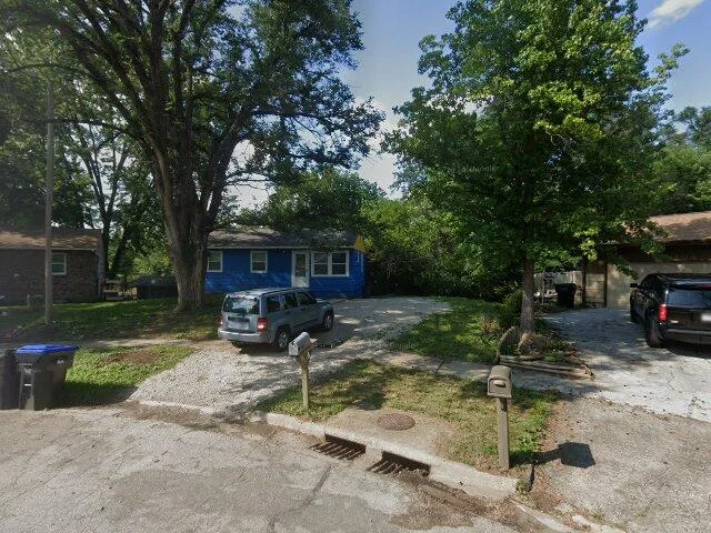 House image located at Topeka, KS 66605