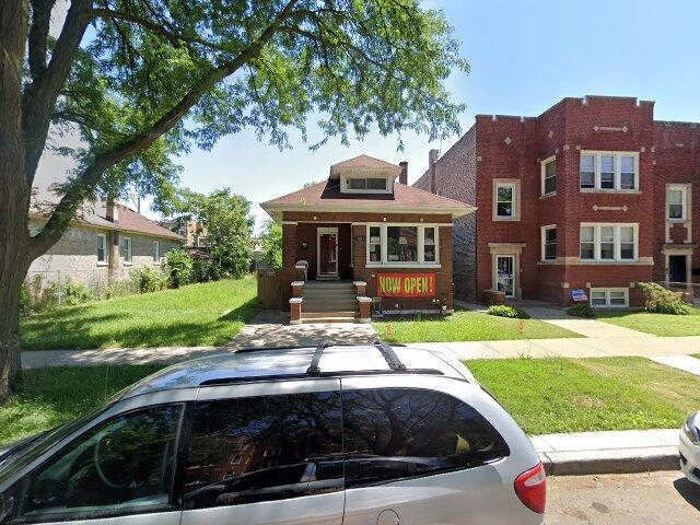 House image located at Chicago, IL 60620