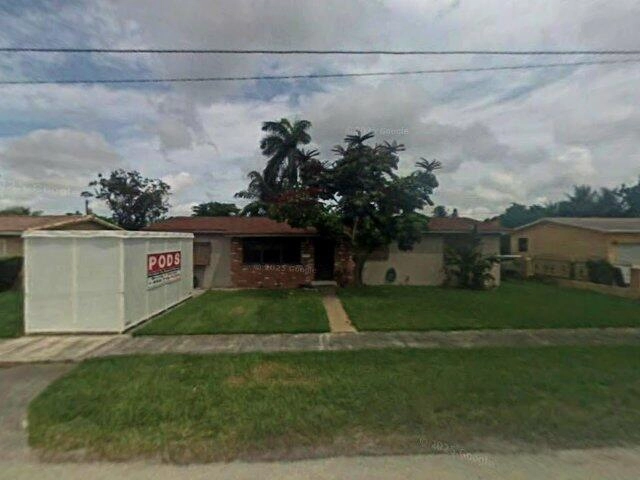 House image located at Miami, FL 33169