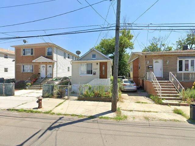 House image located at Arverne, NY 11692