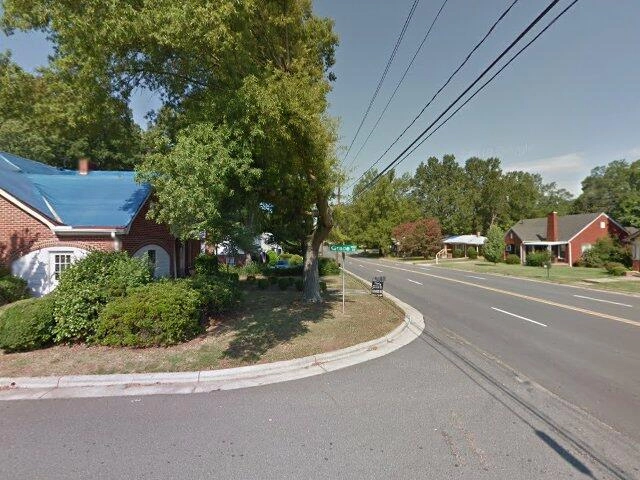 House image located at Phillipsburg, NJ 08865