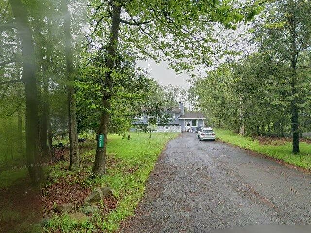 House image located at Tobyhanna, PA 18466