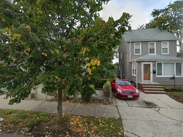 House image located at Saint Albans, NY 11412
