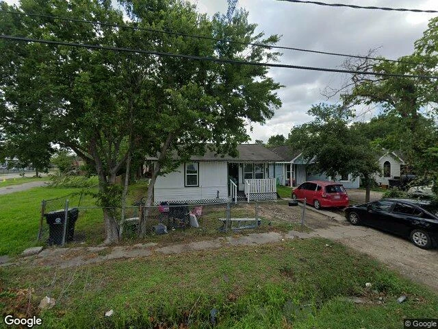 House image located at Houston, TX 77026