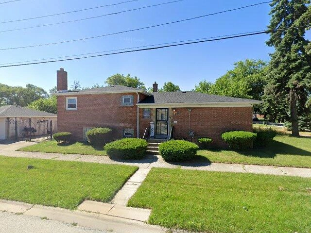 House image located at Dolton, IL 60419
