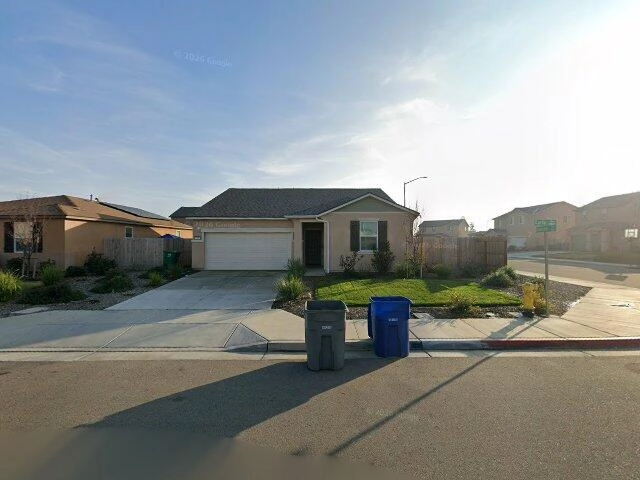 House image located at Reedley, CA 93654