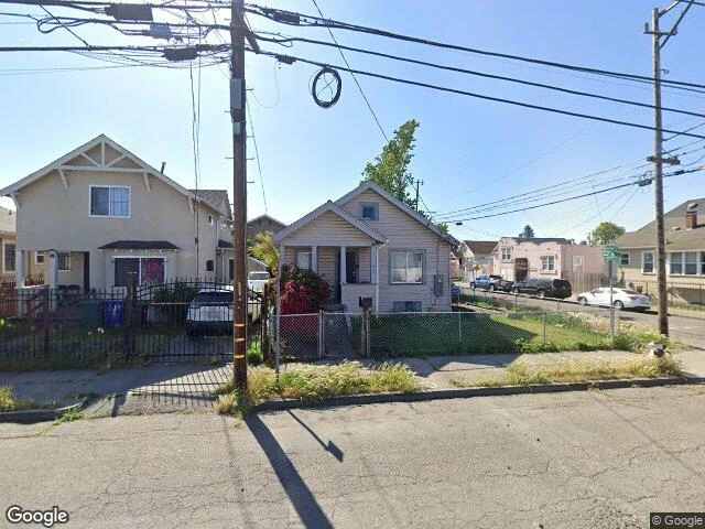 House image located at Oakland, CA 94601