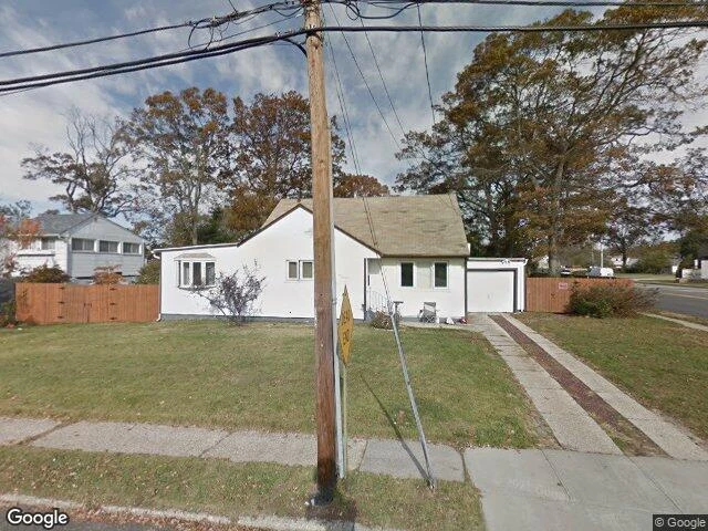 House image located at West Babylon, NY 11704