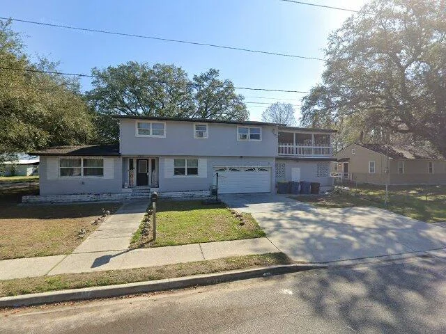 House image located at Jacksonville, FL 32209