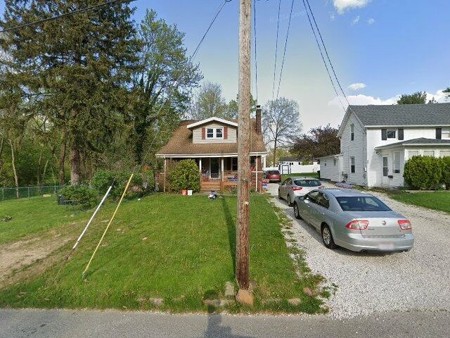 House image located at Akron, OH 44312