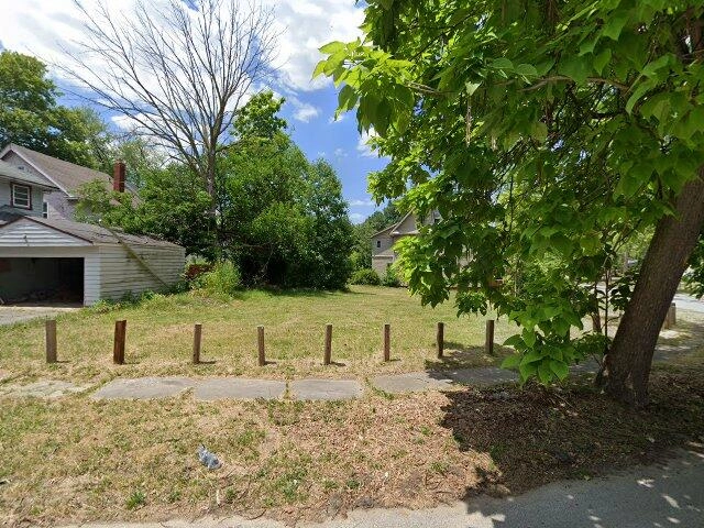 House image located at Cleveland, OH 44112