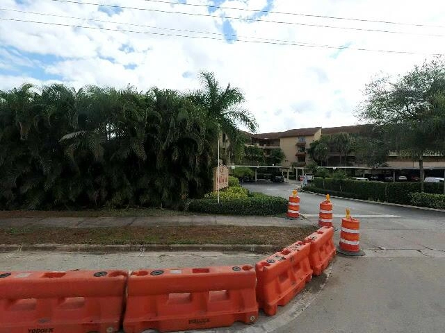 House image located at North Palm Beach, FL 33408