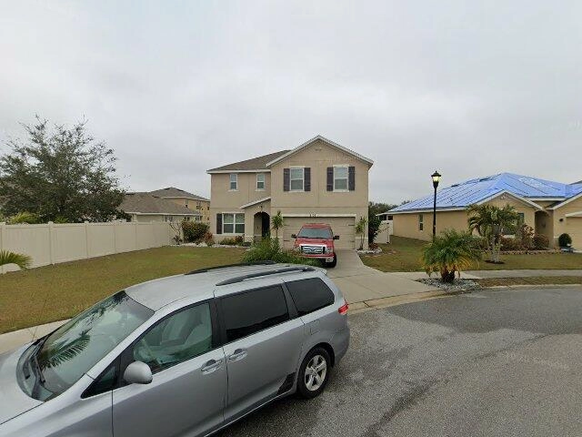 House image located at Gibsonton, FL 33534