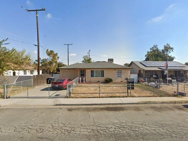 House image located at Visalia, CA 93291