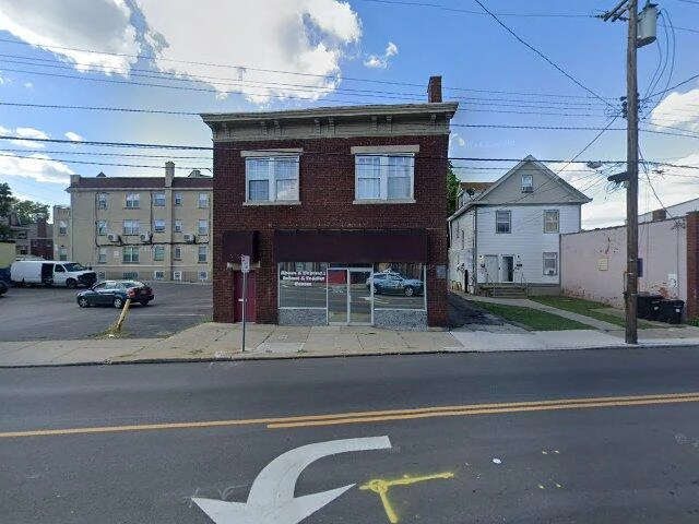 House image located at Cincinnati, OH 45205