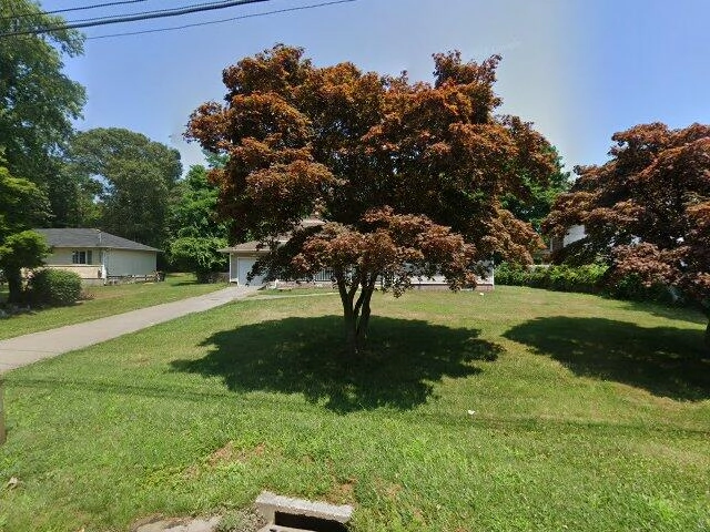 House image located at Middle Island, NY 11953