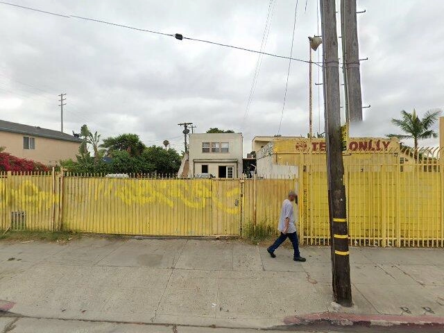 House image located at Los Angeles, CA 90047