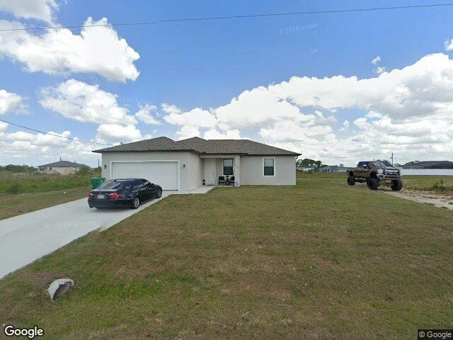 House image located at Labelle, FL 33935