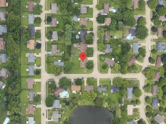 House image located at Indianapolis, IN 46217