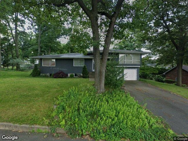 House image located at Sayreville, NJ 08872