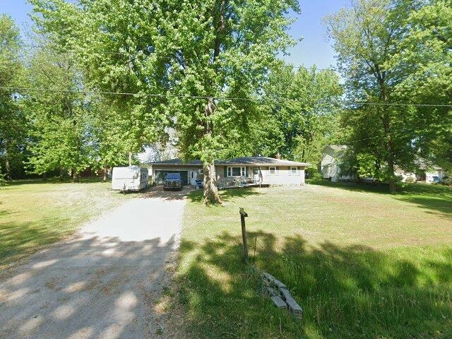 House image located at Midland, MI 48642