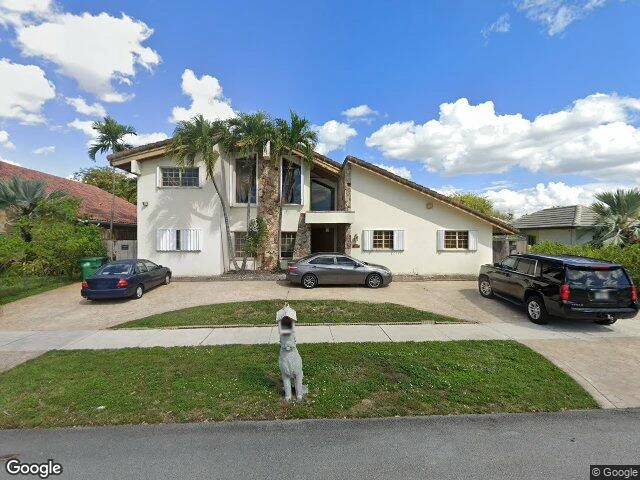 House image located at Miami, FL 33173