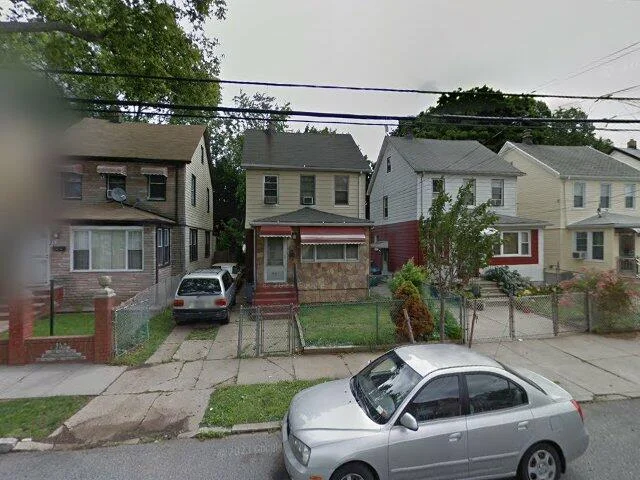 House image located at Saint Albans, NY 11412