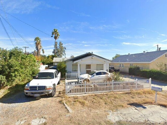 House image located at Riverside, CA 92505