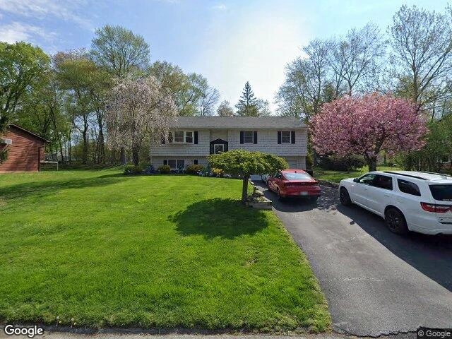 House image located at Yorktown Heights, NY 10598