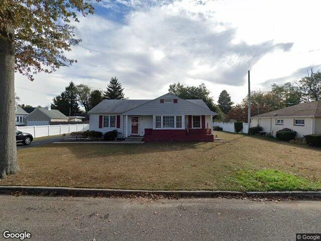 House image located at Vineland, NJ 08360