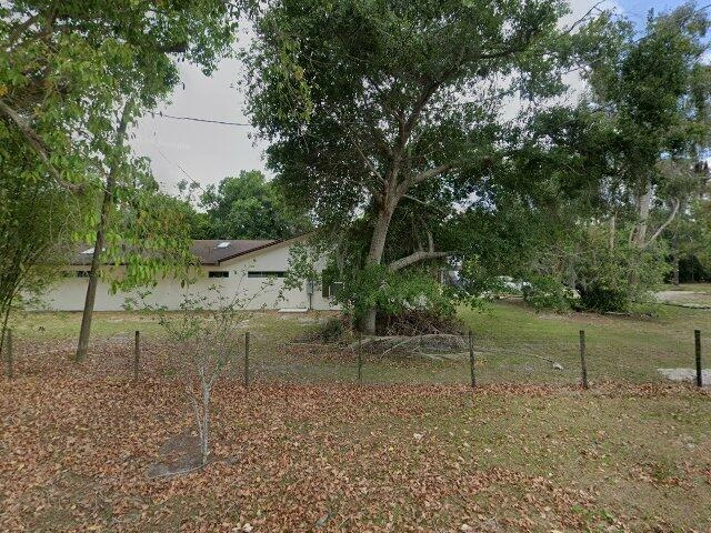 House image located at Sebring, FL 33875